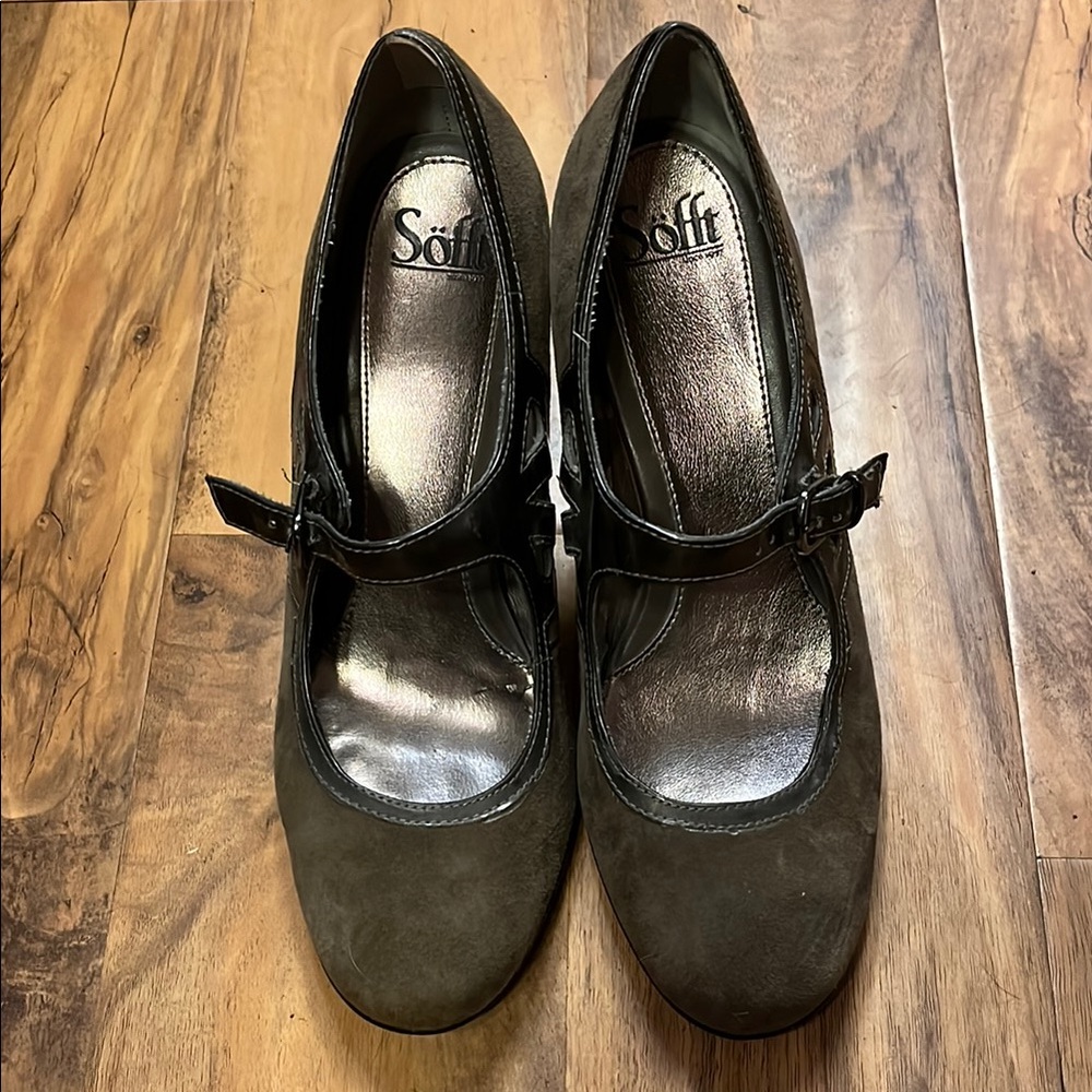 Sofft Mary Jane Heels with Comfortable Design